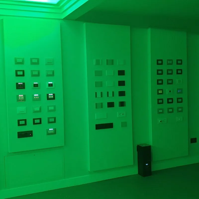 3.4 (4)